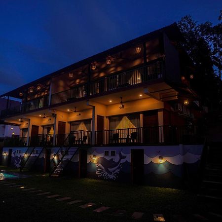 Falcon Riverview Resorts Kuttampuzha Exteriör bild